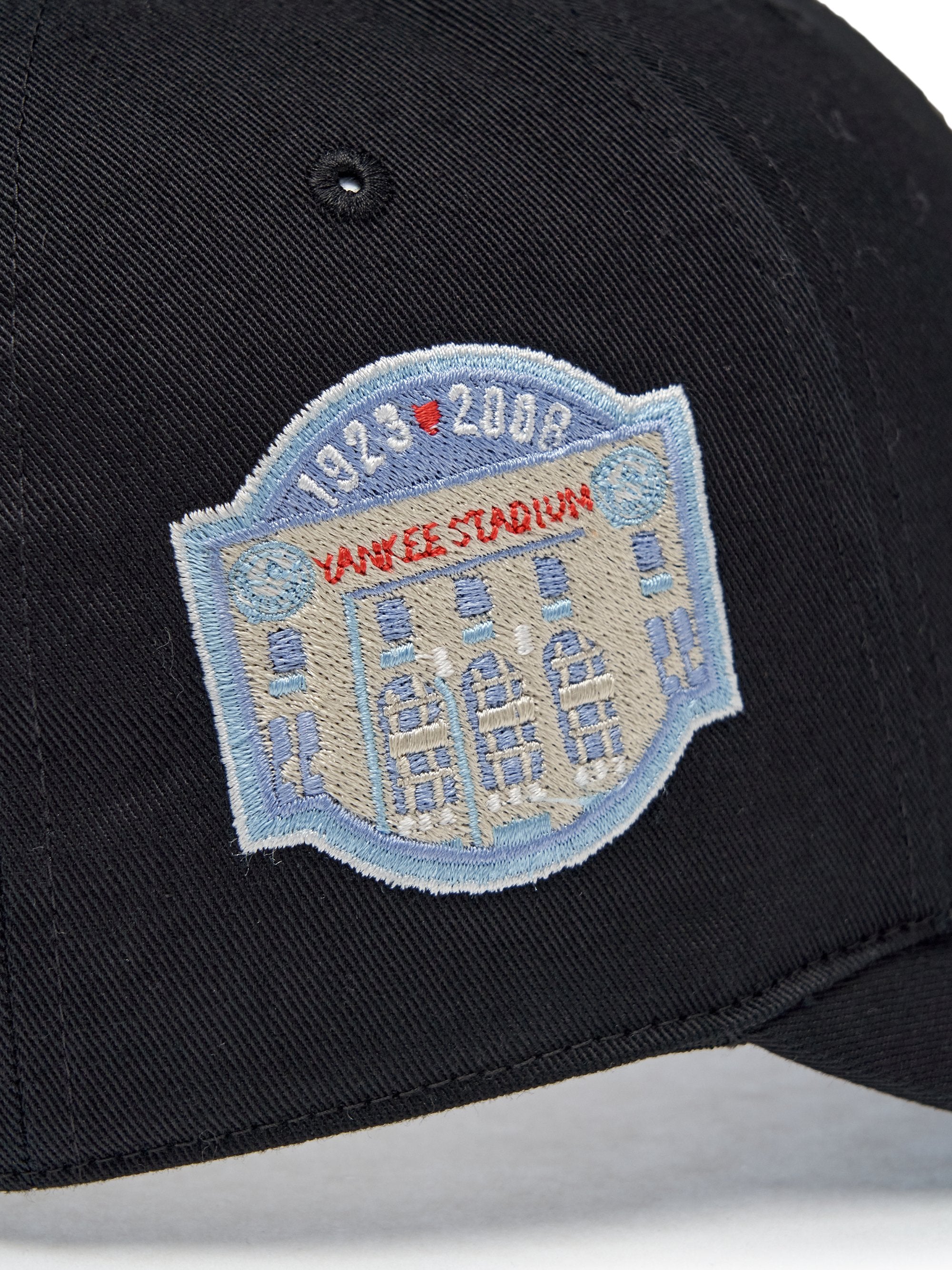 SIGNATURE ALL OVER PATCH STRUCTURED BALLCAP