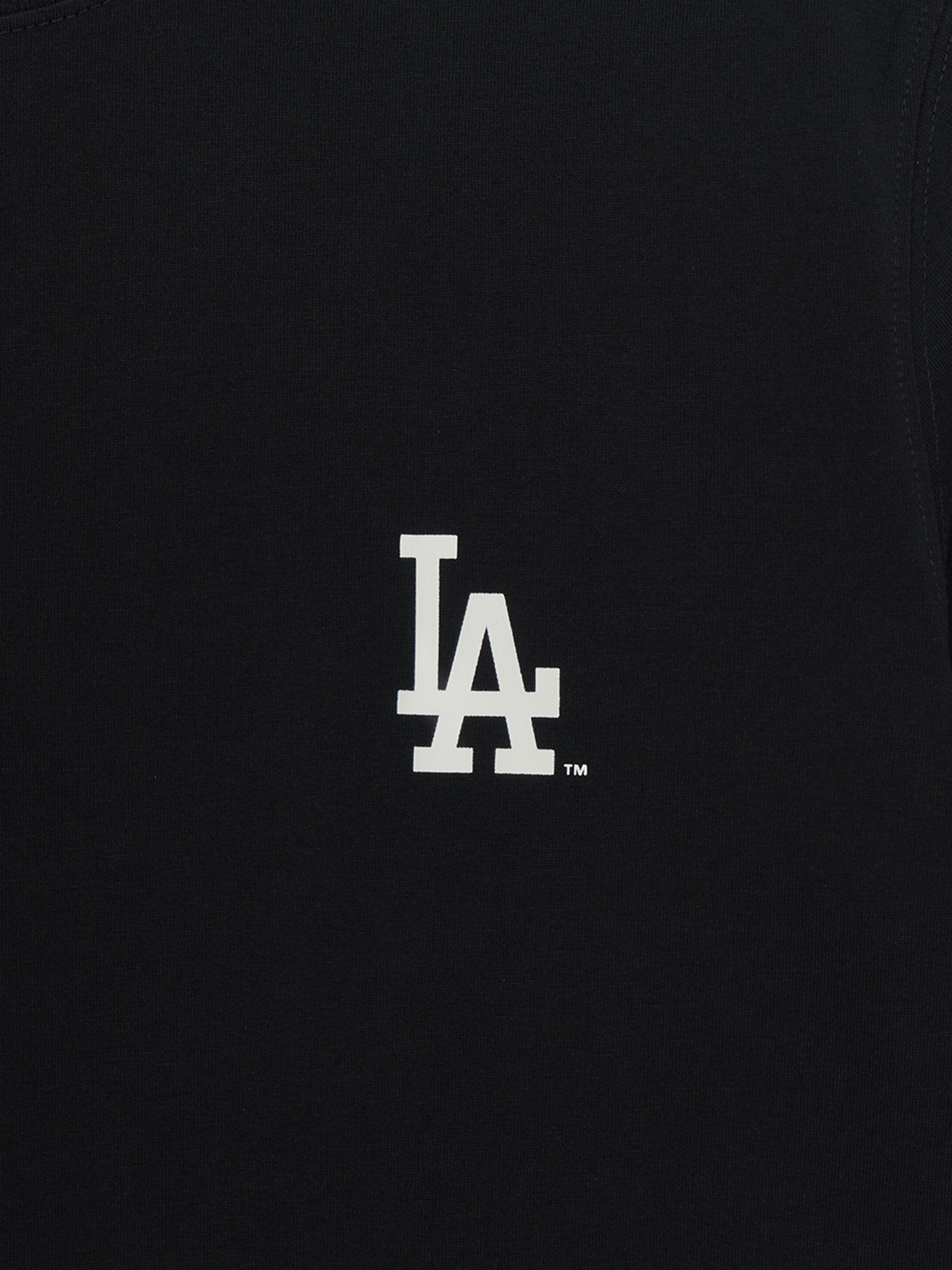 BASIC SMALL LOGO SEMI OVER-FIT T-shirt