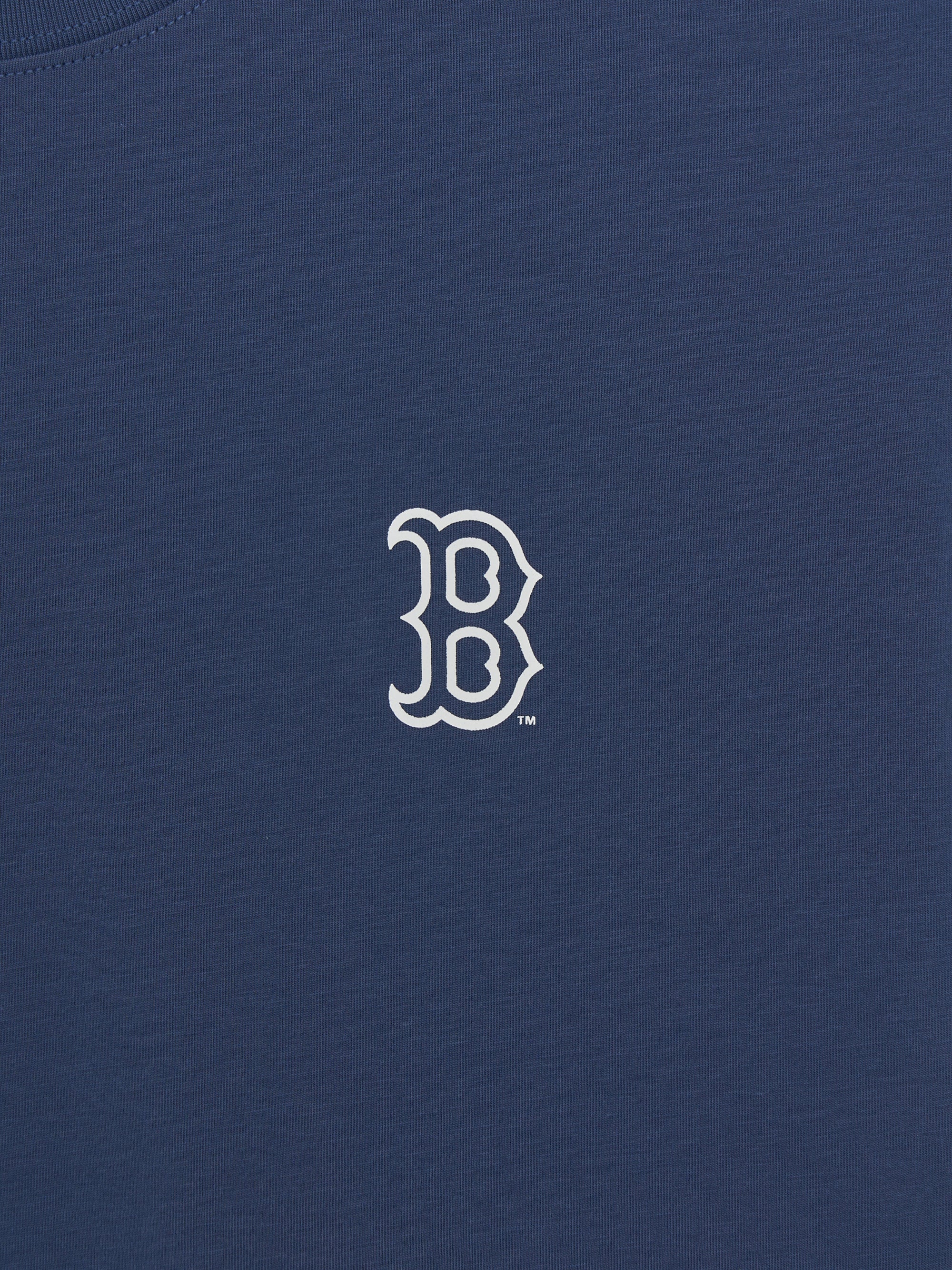 Sportive Cursive Back Lettering T-shirt