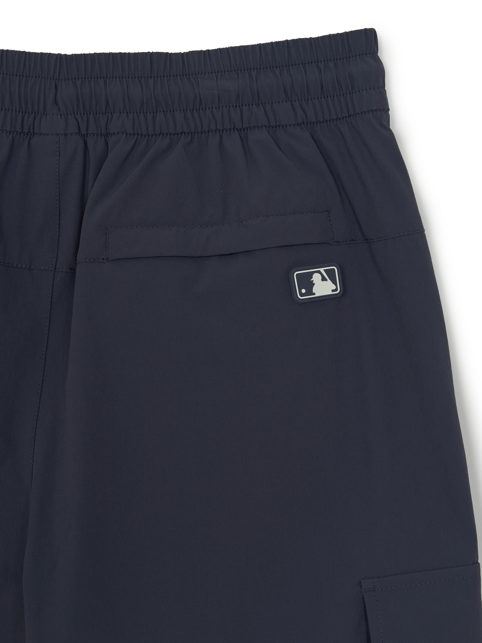 BASIC GORPCORE NYLON CARGO 9in SHORTS