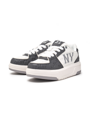 CHUNKY LINER EMBO MONOGRAM COOPERS TOWN