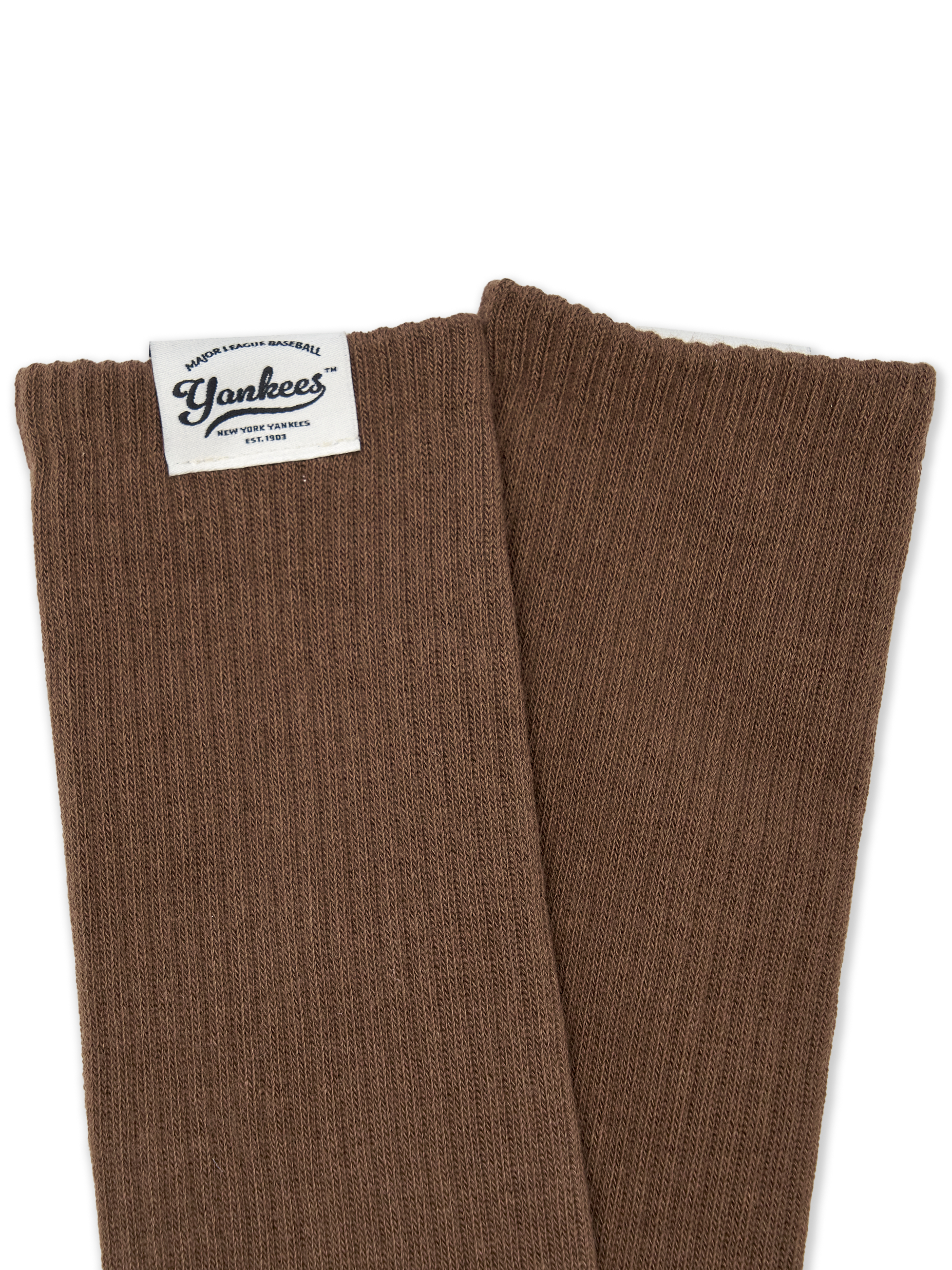 Sportive Loose Fit High Socks