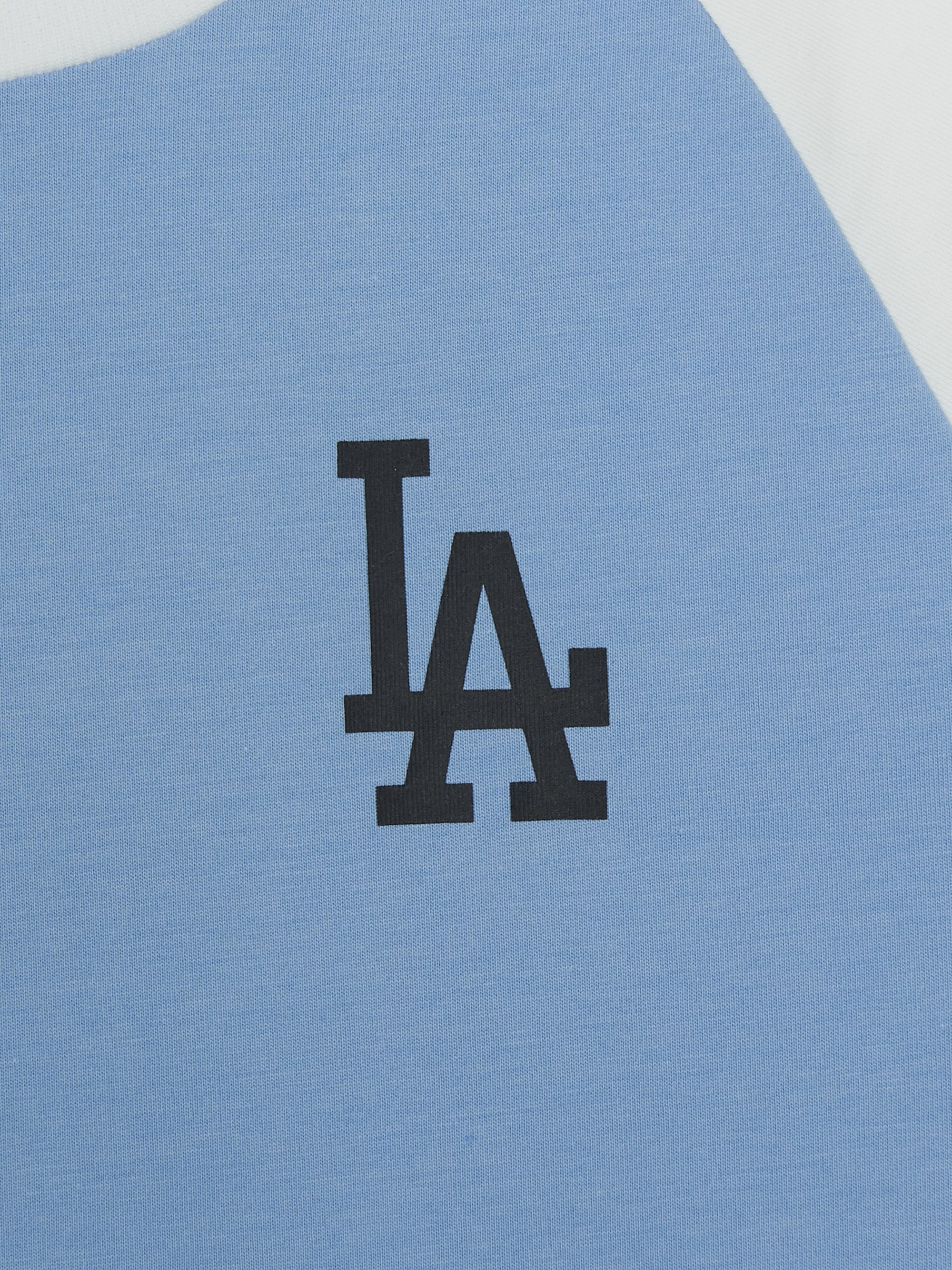 Sportive Varsity Raglan T-shirt