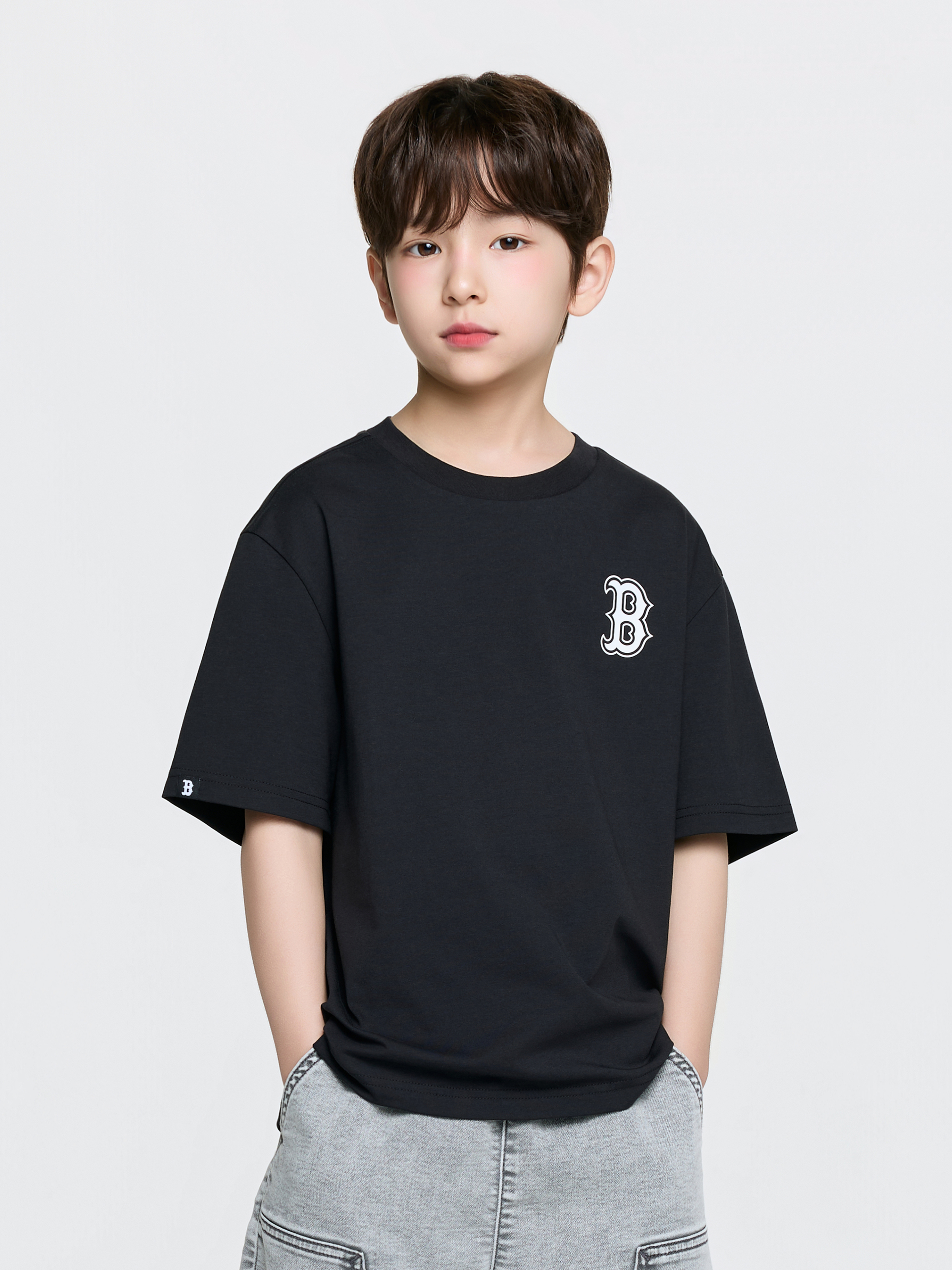STREET SURFING BEAR ARTWORK T-shirt