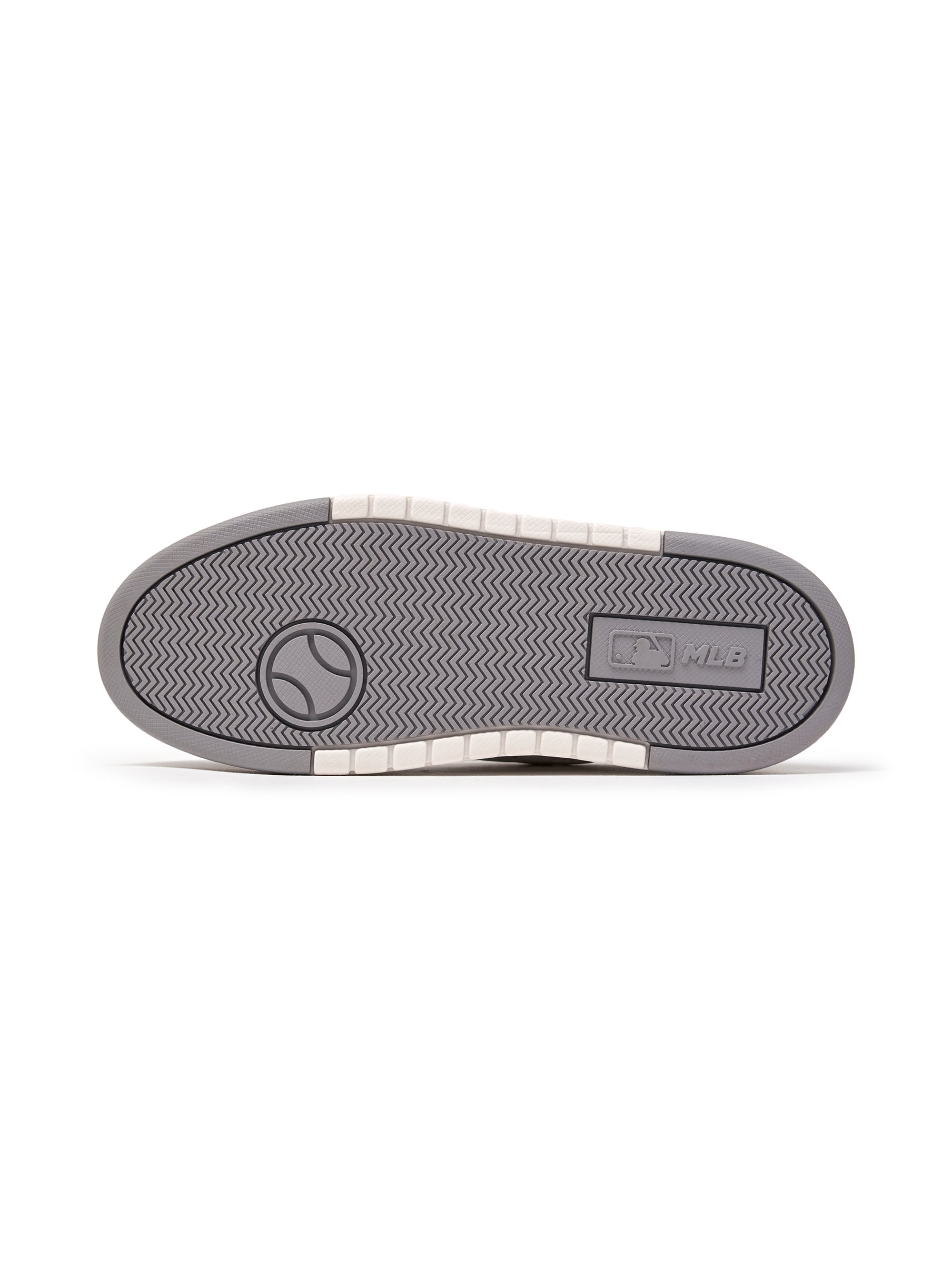 CHUNKY LINER EMBO MONOGRAM COOPERS TOWN