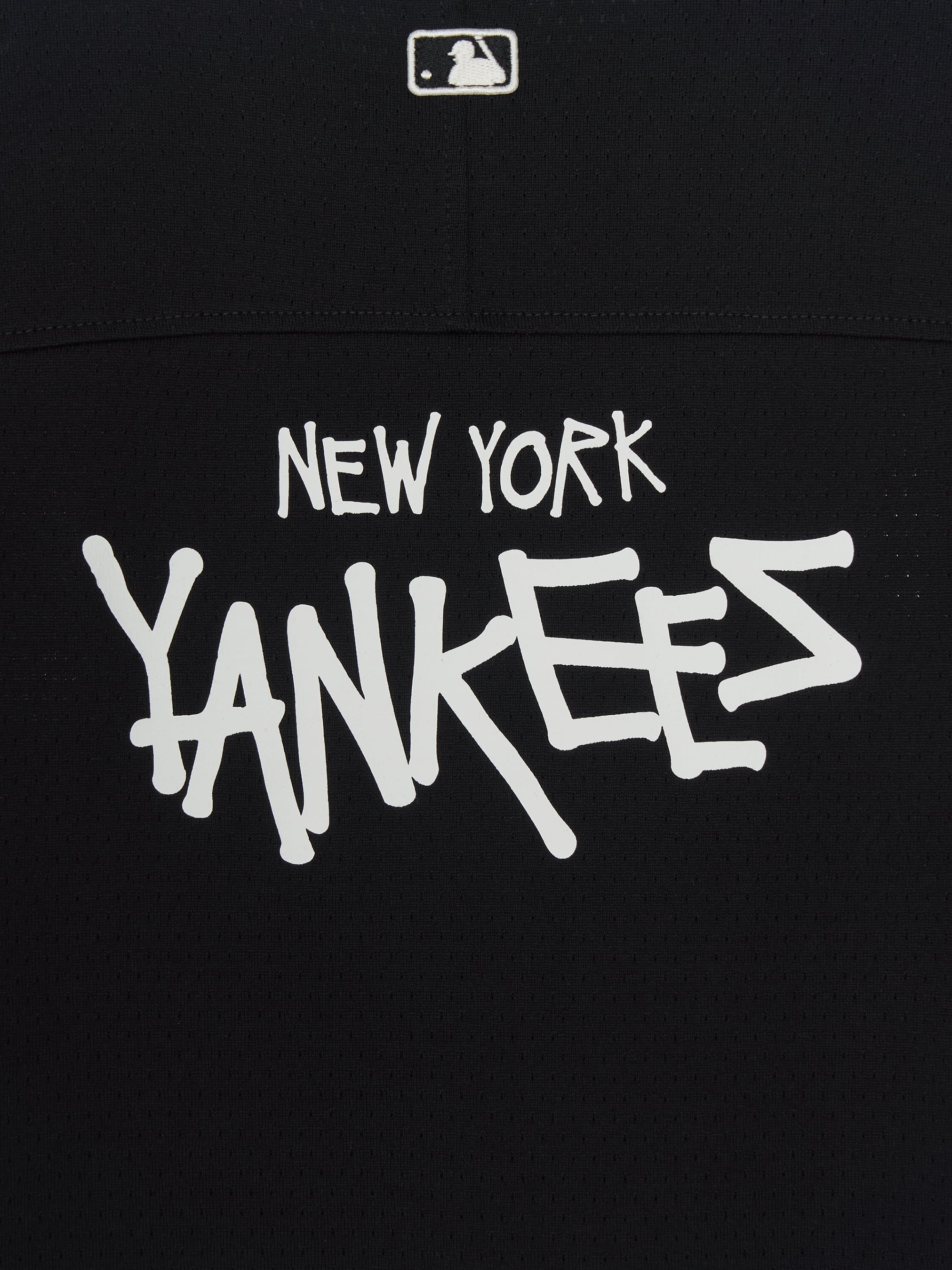 Street Basic Mesh Artwork T-shirt