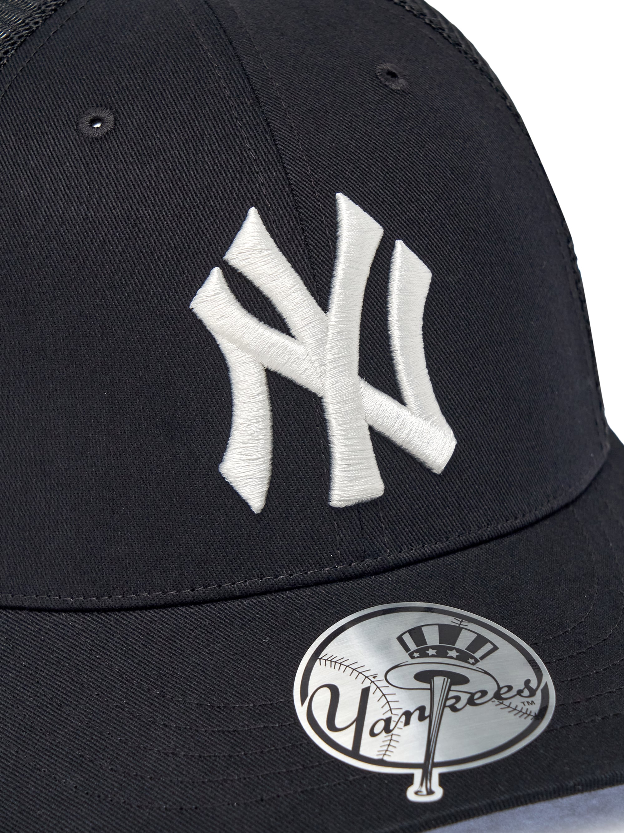 Signature Patch Mesh Cap