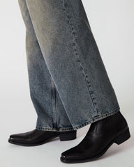 SANDERSON BLACK LEATHER