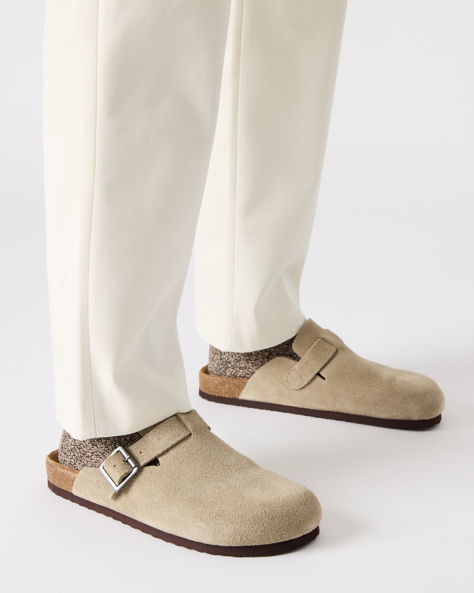 WILDERR TAUPE SUEDE