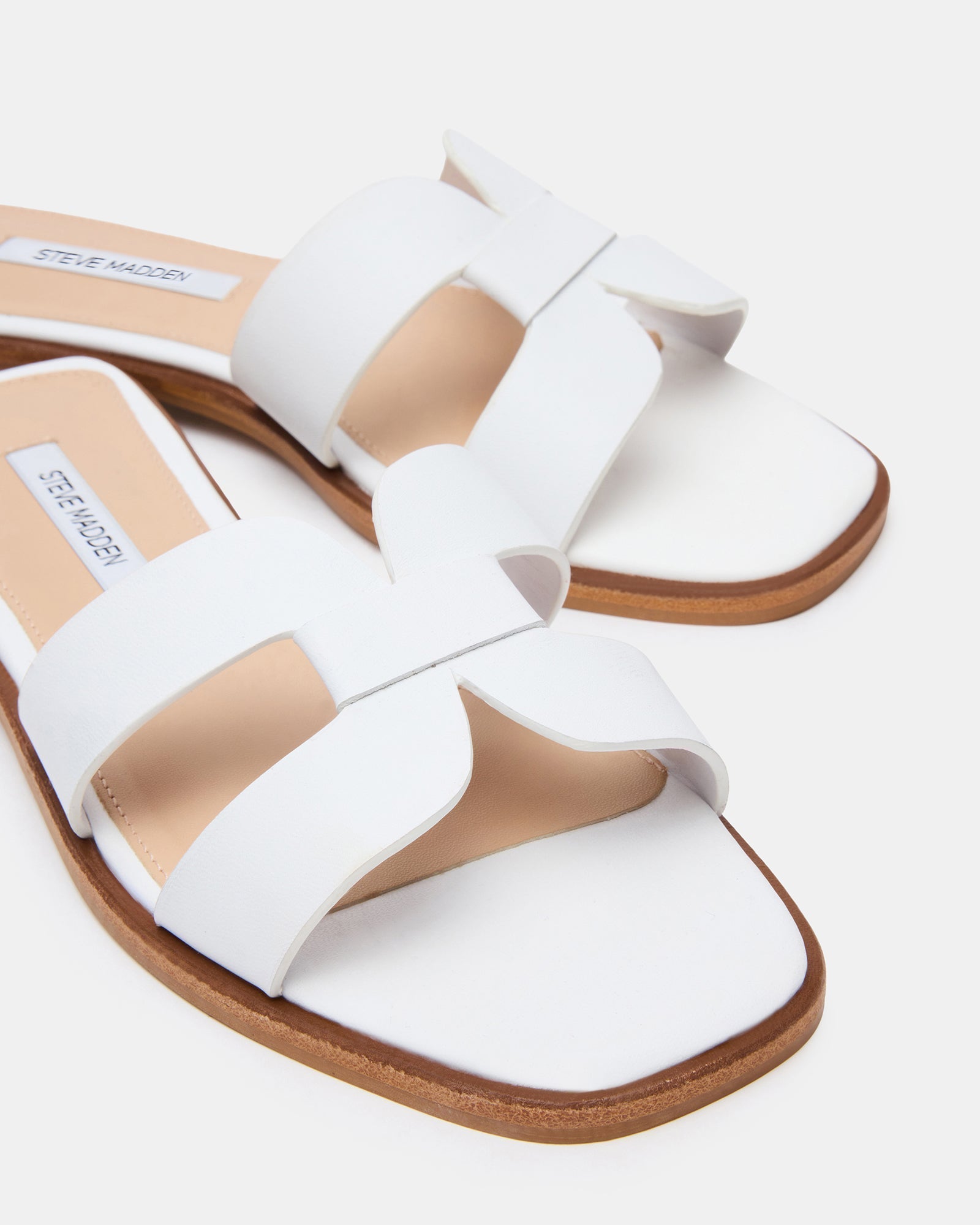 HIRA WHITE LEATHER